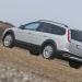 03-ford-focus-xroad_thumbnail.jpg