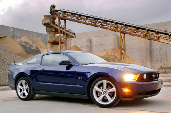 2010mustanggtabg_05_opt.jpg