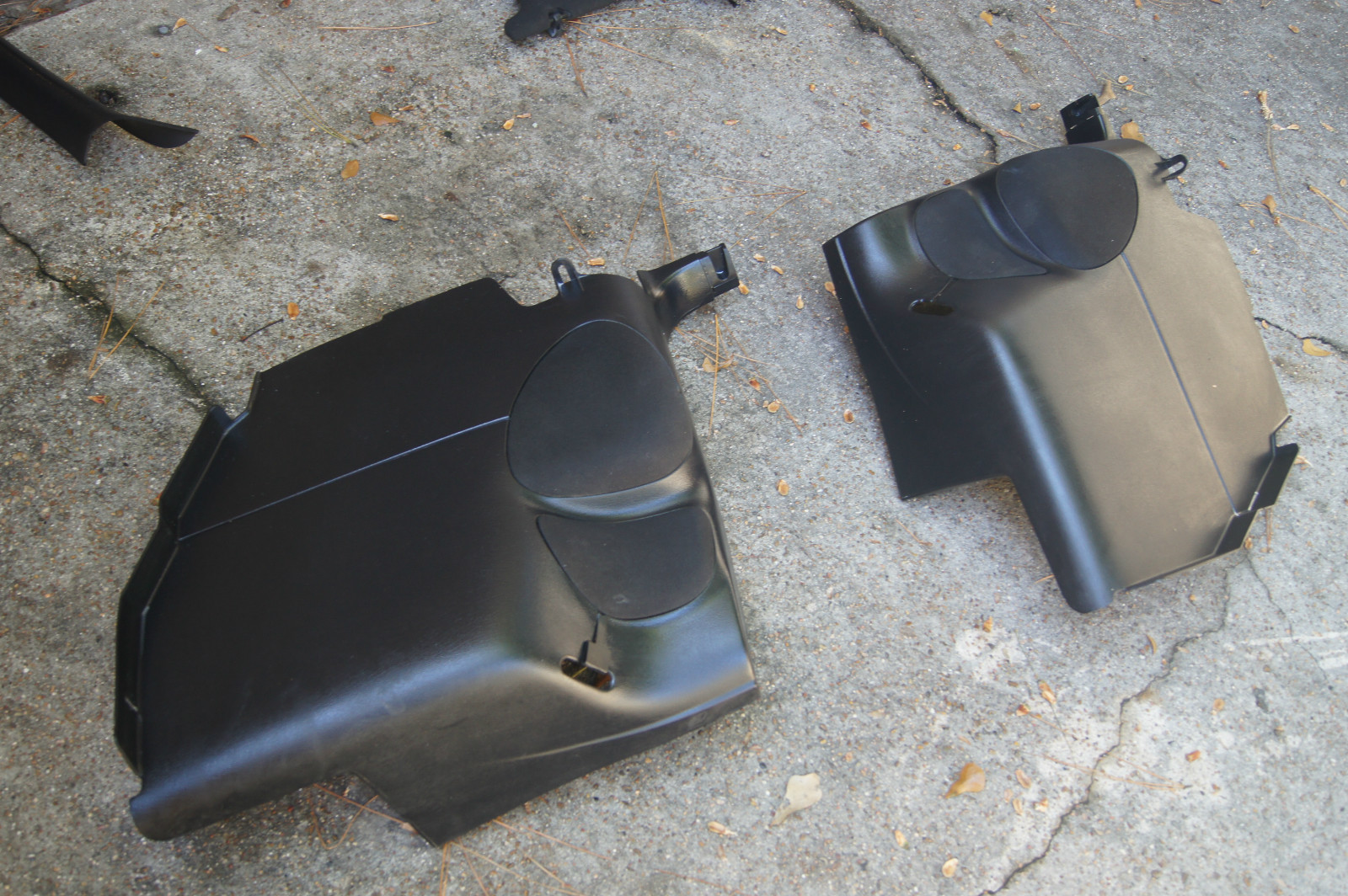 interior rear quarter panels, Black 125 bucks.jpg